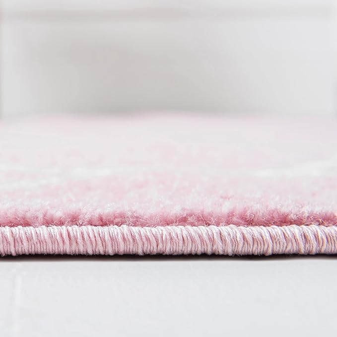 Rugs.com Lattice Frieze Collection Rug – 5' x 8' Light Pink Medium Rug Perfect for Living Rooms, Large Dining Rooms, Open Floorplans