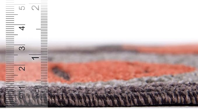 Unique Loom Outdoor Modern Collection Area Rug - Chicago (5' 3" Round Brown/Orange)