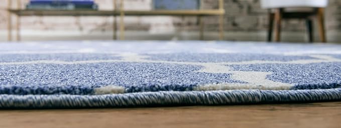 Rugs.com Lattice Collection Rug – 8 Ft Round Light Blue Medium Rug Perfect for Kitchens, Dining Rooms