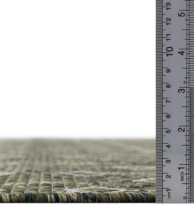 Unique Loom Outdoor Trellis Collection Area Rug - Tribal Trellis (10' 8" Square, Green/ Natural)