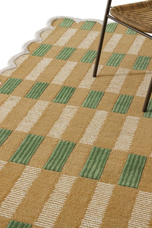 Hand-Tufted Wool Area Rug with Scalloped Edges, Beige and Green Plaid Pattern, Cozy and Soft Accent Rug for Living Room, Bedroom, and Nursery, Handmade Decorative Rug, 5x8 Ft