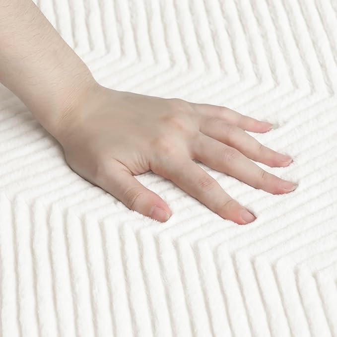 Area Rug for Living Room - 3x5 Soft Faux Rabbit Fur Modern Geometric Wave Carpet for Bedroom, Light Beige