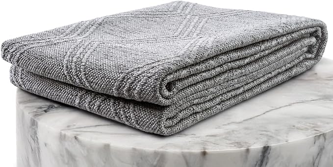 LUXE WEAVERS Modern Farmhouse Gray 6x9 Washable Area Rug, Anti-Slip Diamond Pattern Carpet