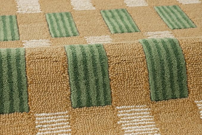 Hand-Tufted Wool Area Rug with Scalloped Edges, Beige and Green Plaid Pattern, Cozy and Soft Accent Rug for Living Room, Bedroom, and Nursery, Handmade Decorative Rug, 8x10 Ft