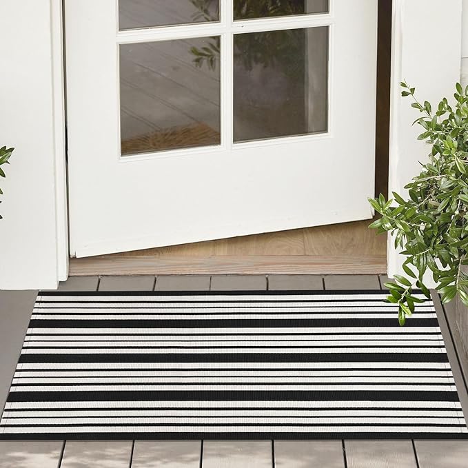 KOZYFLY Black and White Striped Doormat 2x3 Ft Small Area Rug Cotton Front Porch Rug Washable Outdoor Rug Farmhouse Layered Front Door Mat for Front Door Entryway Patio Porch