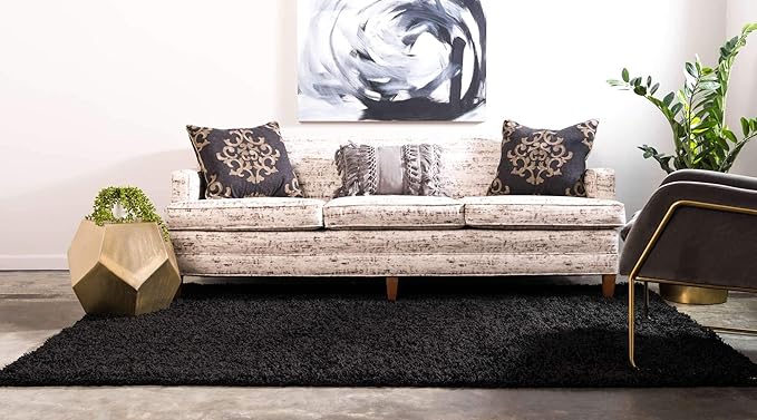 Unique Loom Solid Shag Collection Area Rug (6' 1" x 9' Rectangle, Jet Black)
