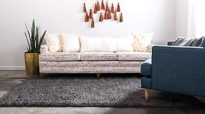 Unique Loom Solid Shag Collection Area Rug (3' 3" x 5' 3" Rectangle, Graphite Gray)