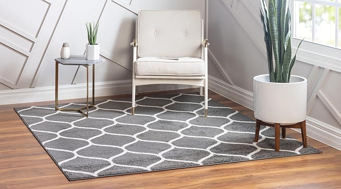 Rugs.com Lattice Frieze Collection Rug – 3' Square Dark Gray Medium Rug Perfect for Living Rooms, Kitchens, Entryways