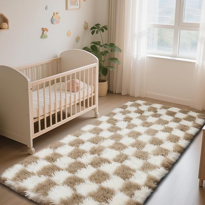 Checkered Rug for Bedroom, 3x5 Beige and White Area Rugs, Classic Checkered Carpets Shaggy Area Rug, Bedside Rugs for Living Room Bedroom Kids Room Home Decor