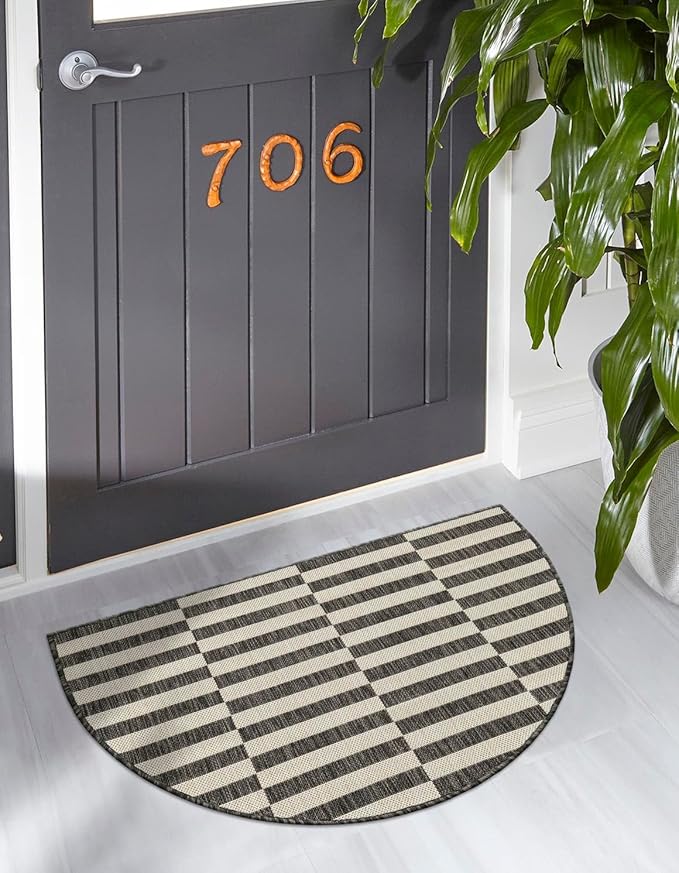 Unique Loom Outdoor Striped Collection Area Rug - Striped (2' 2" x 3' 7" Hearth Charcoal/Ivory)