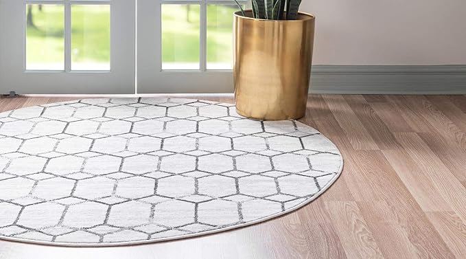Rugs.com Lattice Trellis Collection Rug – 5 Ft Round White Low-Pile Rug Perfect for Kitchens, Dining Rooms