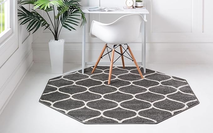 Rugs.com Lattice Frieze Collection Rug – 5' Octagon Dark Gray Medium Rug Perfect for Living Rooms, Kitchens, Entryways