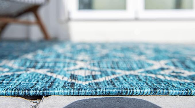 Unique Loom Outdoor Trellis Collection Area Rug - Tribal Trellis (5' 1" x 8' Rectangle, Teal/ Ivory)