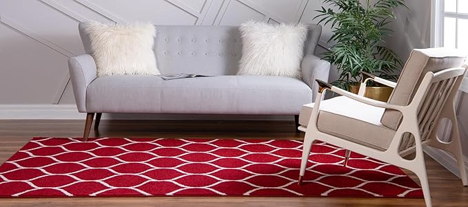 Rugs.com Lattice Frieze Collection Rug – 9' x 12' Red Medium Rug Perfect for Living Rooms, Large Dining Rooms, Open Floorplans