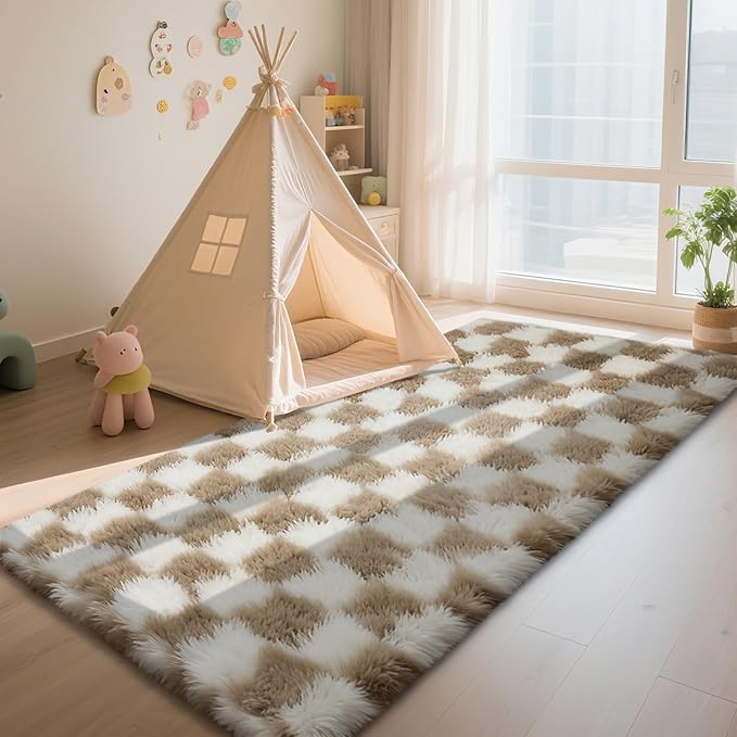 Checkered Rug for Bedroom, 2x6 Beige and White Area Rugs, Classic Checkered Carpets Shaggy Area Rug, Bedside Rugs for Living Room Bedroom Kids Room Home Decor