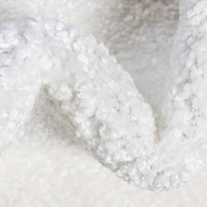 Unique Loom Solo Collection Area Rug - Calabasas (5' 3" Round, Snow White)
