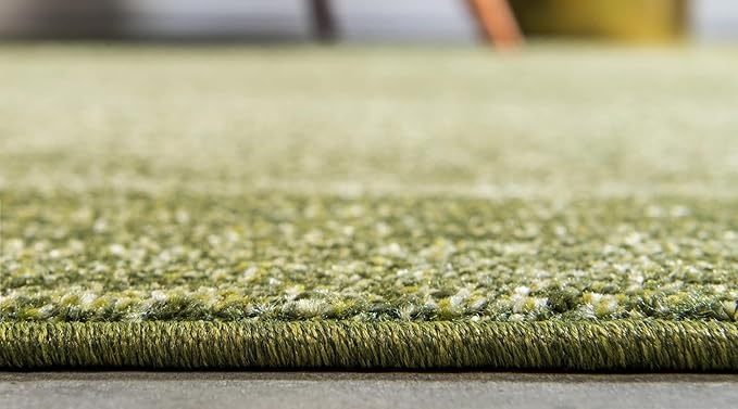 Rugs.com Angelica Collection Rug – 8 Ft Round Light Green Medium Rug Perfect for Kitchens, Dining Rooms