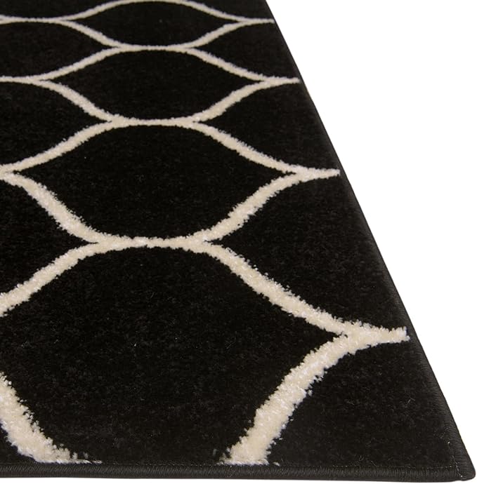 Rugs.com Lattice Frieze Collection Rug – 7' x 10' Black Medium Rug Perfect for Living Rooms, Large Dining Rooms, Open Floorplans