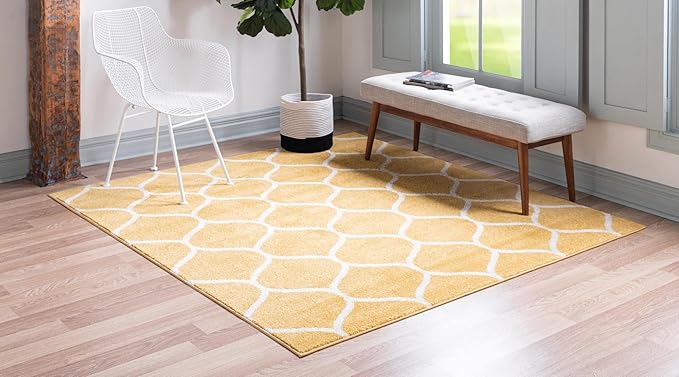 Rugs.com Lattice Frieze Collection Rug – 5' Square Yellow Medium Rug Perfect for Living Rooms, Kitchens, Entryways
