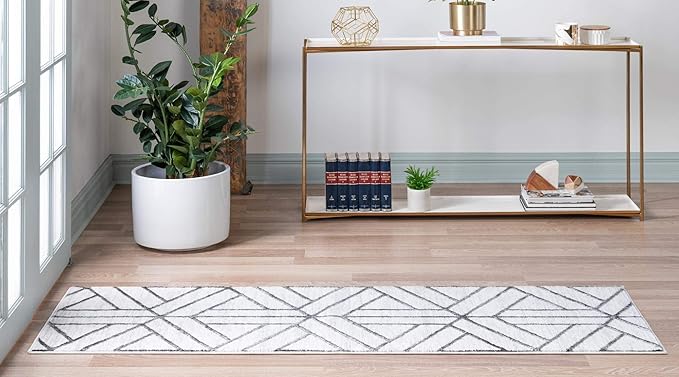 Rugs.com Lattice Trellis Collection Rug – 6 Ft Runner White Low-Pile Rug Perfect for Hallways, Entryways