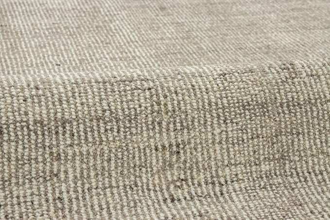 Handwoven Wool Area Rug 5'3" x 7'6" – Neutral Beige Gray Textured Flatweave Carpet for Living Room, Bedroom, Dining, Office – Modern Minimalist Floor Décor (160 x 230 cm)