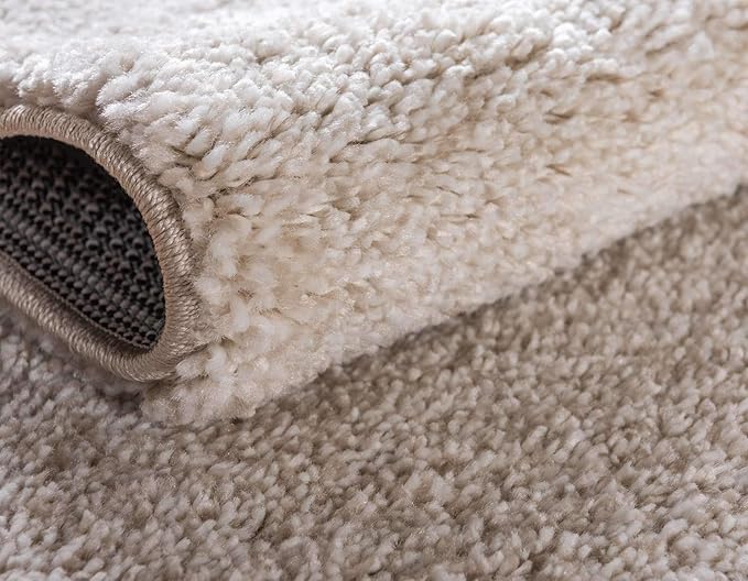 Unique Loom Solo Collection Area Rug - Calabasas (5' 3" x 7' 7" Rectangle, Ivory)