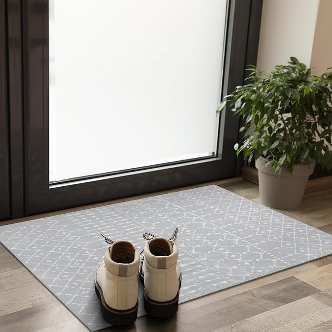 Lahome Moroccan Rugs for Entryway 2x3 Small Non-Slip Kitchen Rug Throw Lightweight Area Rugs for Bedroom Gray Vintage Print Distressed Bath Mat Floor Indoor Doormat Carpet for Laundry Living Room