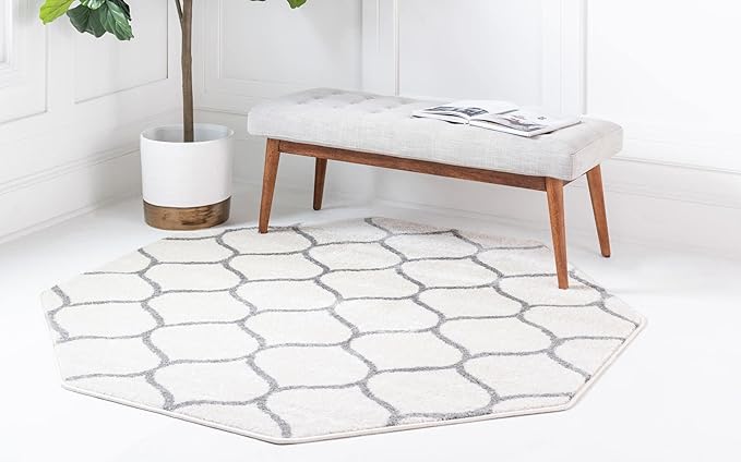Rugs.com Lattice Frieze Collection Rug – 7' 10 Octagon Ivory Medium Rug Perfect for Living Rooms, Kitchens, Entryways