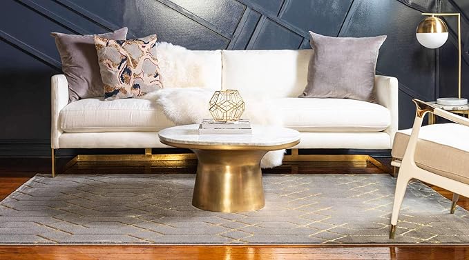 Unique Loom Marilyn Monroe Glam Collection Area Rug - Trellis (4' 1' x 6' 1' Rectangle, Gray Gold/ Gold)