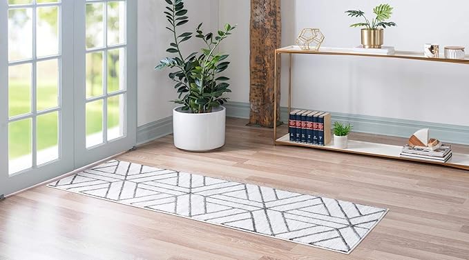 Rugs.com Lattice Trellis Collection Rug – 10 Ft Runner White Low-Pile Rug Perfect for Hallways, Entryways