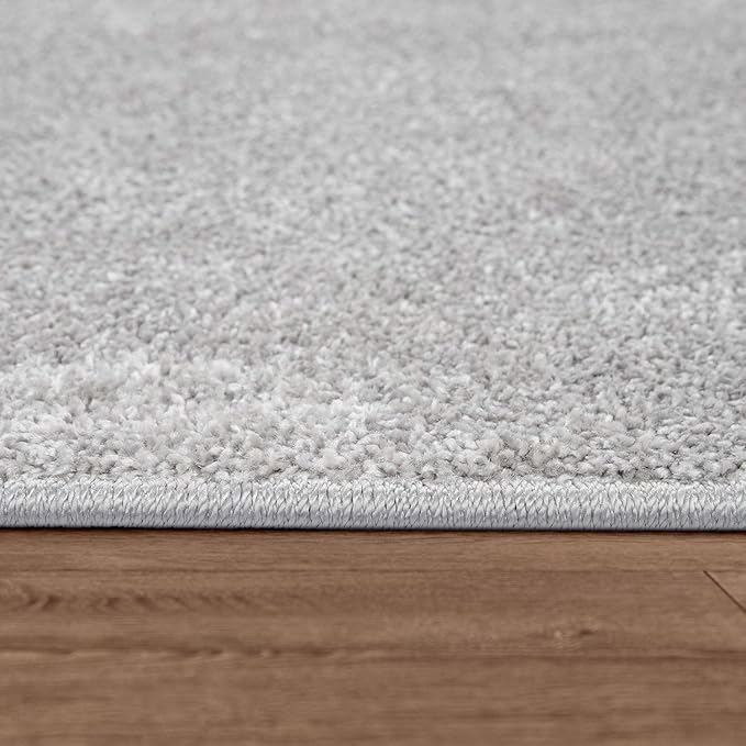 Paco Home Solid Area Rug in Silver Modern Plain Design, Size: 4'7" x 6'7"