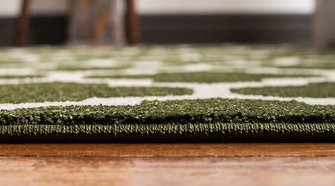Rugs.com Lattice Collection Rug – 10 Ft Runner Dark Green Medium Rug Perfect for Hallways, Entryways