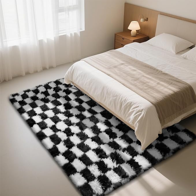Checkered Rug for Bedroom, 4x6 Black and White Area Rugs, Classic Checkered Carpets Shaggy Area Rug, Bedside Rugs for Living Room Bedroom Kids Room Home Decor