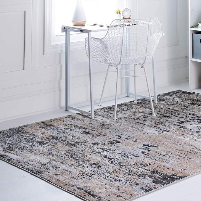Rugs.com Leipzig Collection Area Rug – 5X8 Beige Low-Pile Rug Perfect for Bedrooms, Dining Rooms, Living Rooms
