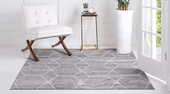 Unique Loom Trellis Frieze Collection Area Rug - Geometric (7' 10" Square, Light Gray/ Ivory)