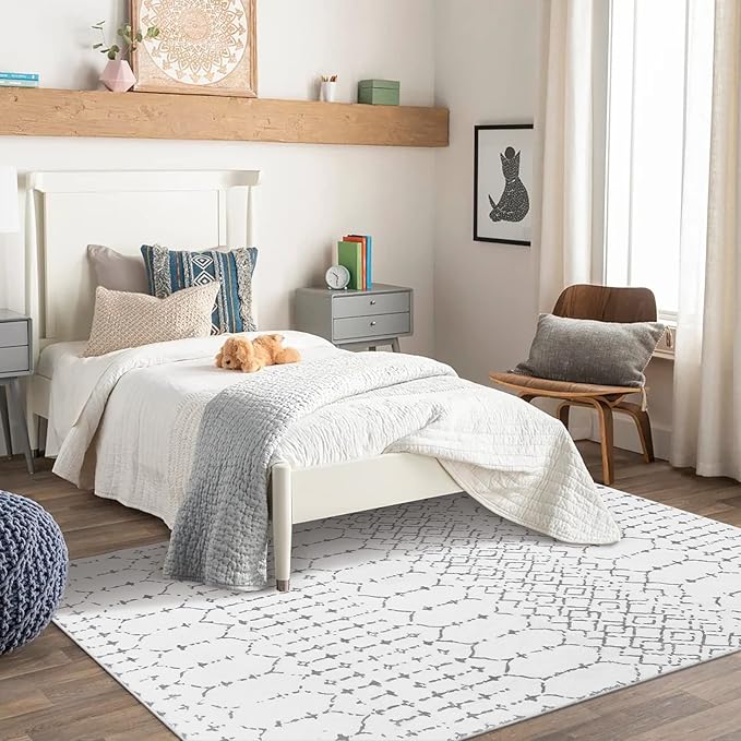 Lahome Moroccan Washable Living Room Rug - 3x5 Area Rugs for Bedroom Throw Non-Slip Low-Pile Entryway Rug Bathroom Rugs Soft White Distressed Indoor Capet for Office Kitchen Laundry Room Dining Room