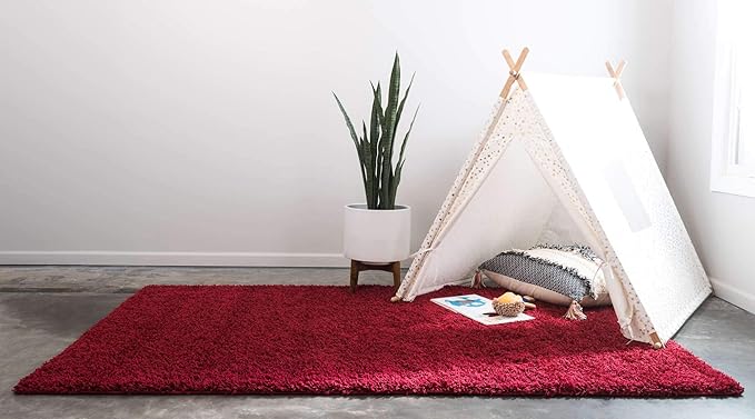 Unique Loom Solid Shag Collection Area Rug (8' x 11' Rectangle, Cherry Red)
