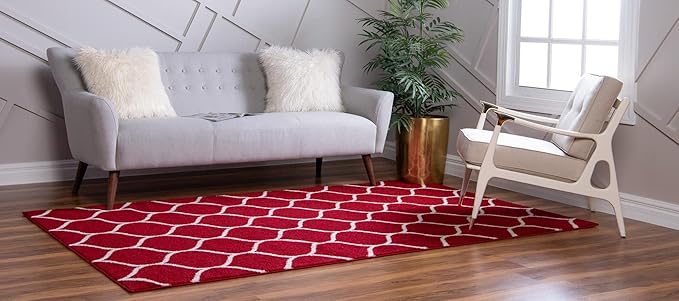 Rugs.com Lattice Frieze Collection Rug – 7' x 10' Red Medium Rug Perfect for Living Rooms, Large Dining Rooms, Open Floorplans