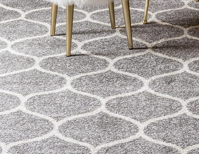 Rugs.com Lattice Frieze Collection Rug – 7' Square Light Gray Medium Rug Perfect for Living Rooms, Kitchens, Entryways