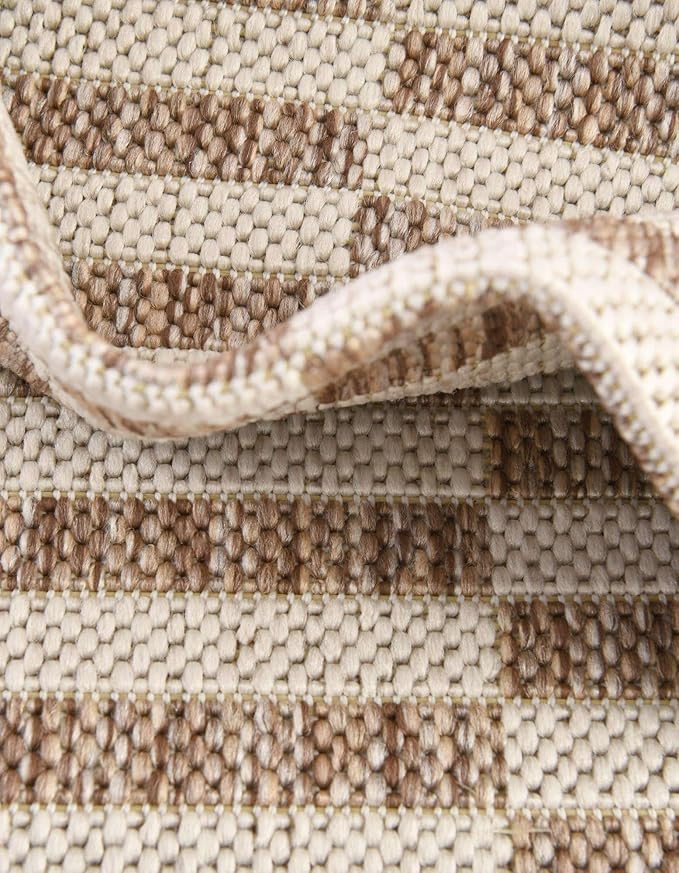 Unique Loom Outdoor Striped Collection Area Rug - Striped (2' 7" x 4' 1" Hearth Taupe/Ivory)