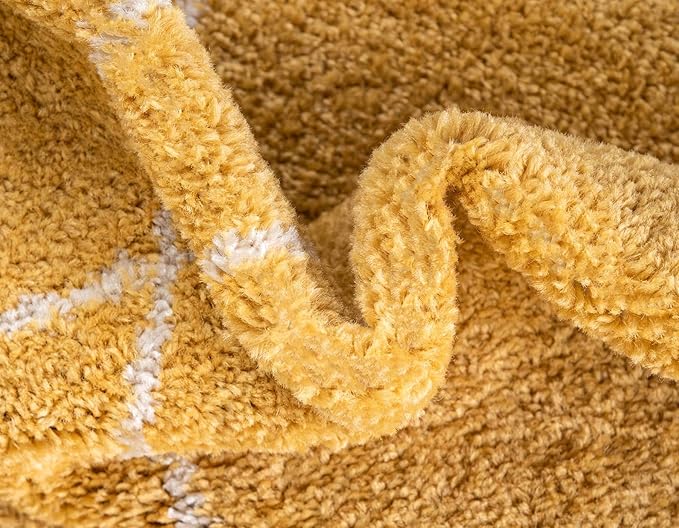 Unique Loom Trellis Frieze Collection Area Rug - Geometric (7' 10" Octagon, Yellow/ Ivory)