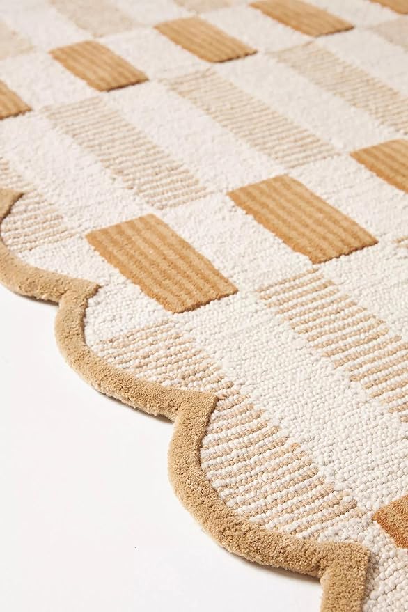 Hand-Tufted Wool Area Rug with Scalloped Edges, Neutral Beige Plaid Pattern, Cozy Soft Accent Rug for Living Room, Bedroom, and Nursery, Handmade Decorative Carpet, 3x6 Ft
