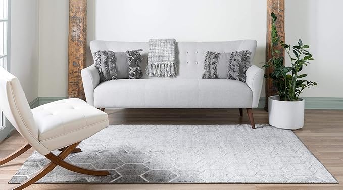 Rugs.com Lattice Trellis Collection Rug – 10' x 14' Gray Low-Pile Rug Perfect for Living Rooms, Large Dining Rooms, Open Floorplans
