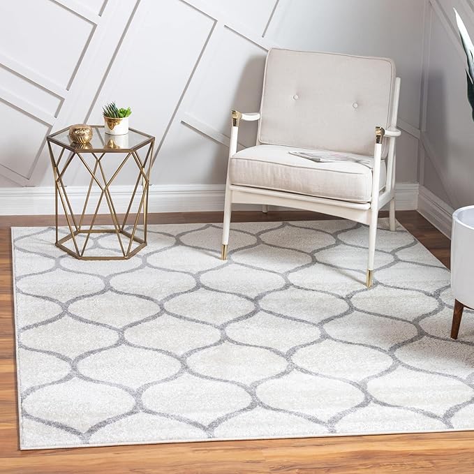 Rugs.com Lattice Frieze Collection Rug – 3' Square Ivory Medium Rug Perfect for Living Rooms, Kitchens, Entryways