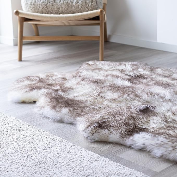 Real Sheepskin Rug 4x6 ft | Sheepskin Rugs for Living Room and Sofa | Bedside Rugs for Bedrooms | Large Fluffy Rug is Breathable & Heat-regulating in Color Snow Peak
