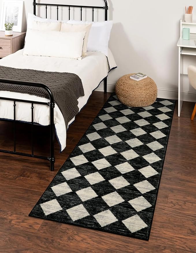 Lahome Washable Kitchen Runner Rug, 2x7 Black and White Hallway Runner Rugs with Rubber Backing Bathroom Runners, Moroccan Trellis Soft Non Slip Stain Resistance Carpet Runners for Entryway Bedside