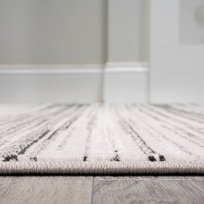 JONATHAN Y Austin Gradient Striped Gray/Black Indoor Area Rug, 3x5, Modern, Contemporary, Easy-Cleaning for Living Room, Bedroom, Kitchen, Pet Friendly, Non-Shedding (LUX103A-3)
