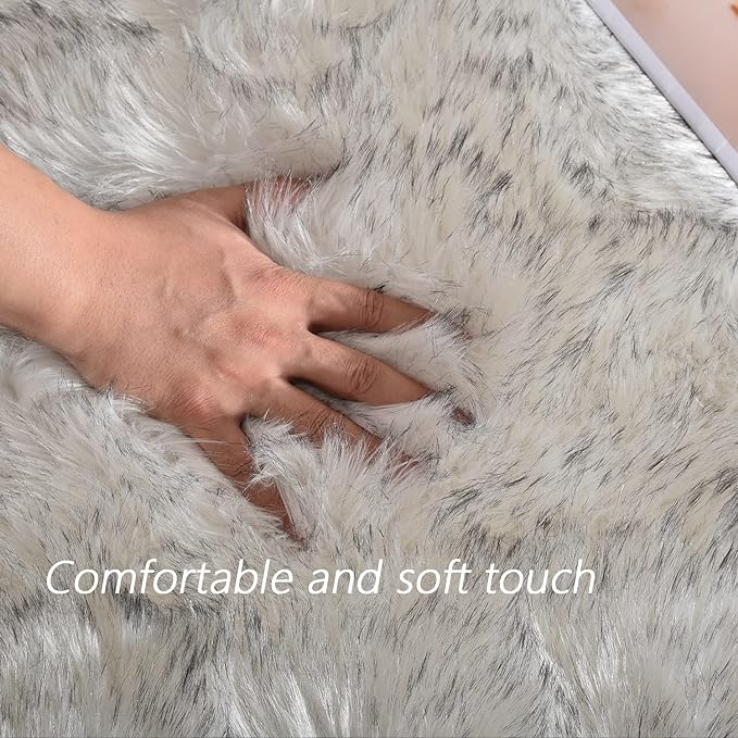 Latepis Area Rug 5x8 Living Room Rugs White with Grey Tips Large Bedroom Fluffy Shag Rugs Washable Faux Fur Rug for Dorm Soft Rugs Home Decor Rectangle