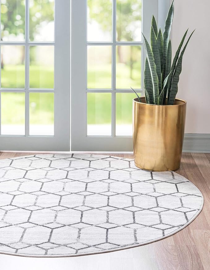 Rugs.com Lattice Trellis Collection Rug – 5 Ft Round White Low-Pile Rug Perfect for Kitchens, Dining Rooms