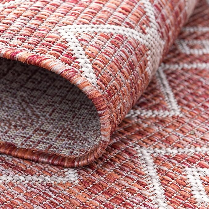 Unique Loom Outdoor Trellis Collection Area Rug - Tribal Trellis (7' 10" Square, Rust Red/ Ivory)